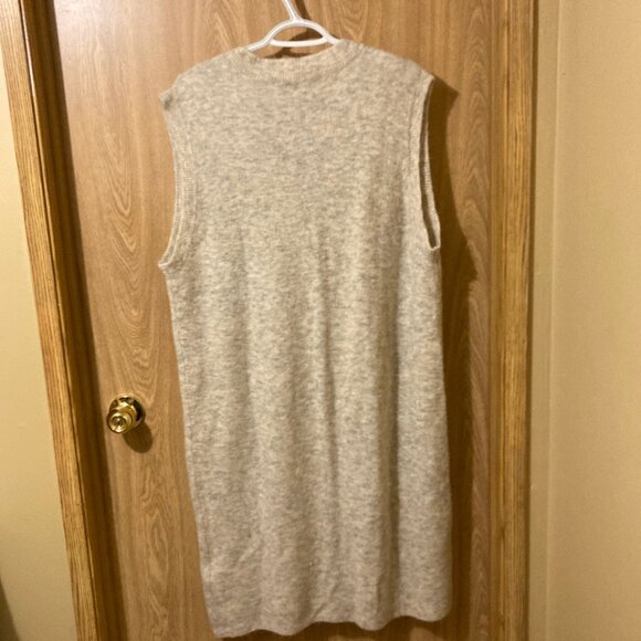 #51Cream Long Sweater Vest with Round Buttons, Size Large - Picture 2 of 7